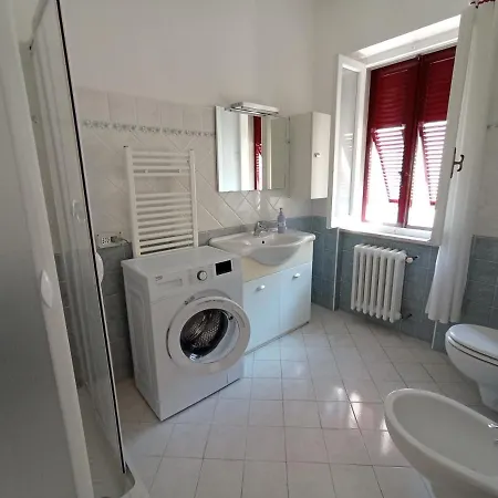 Casa Elvia - *
